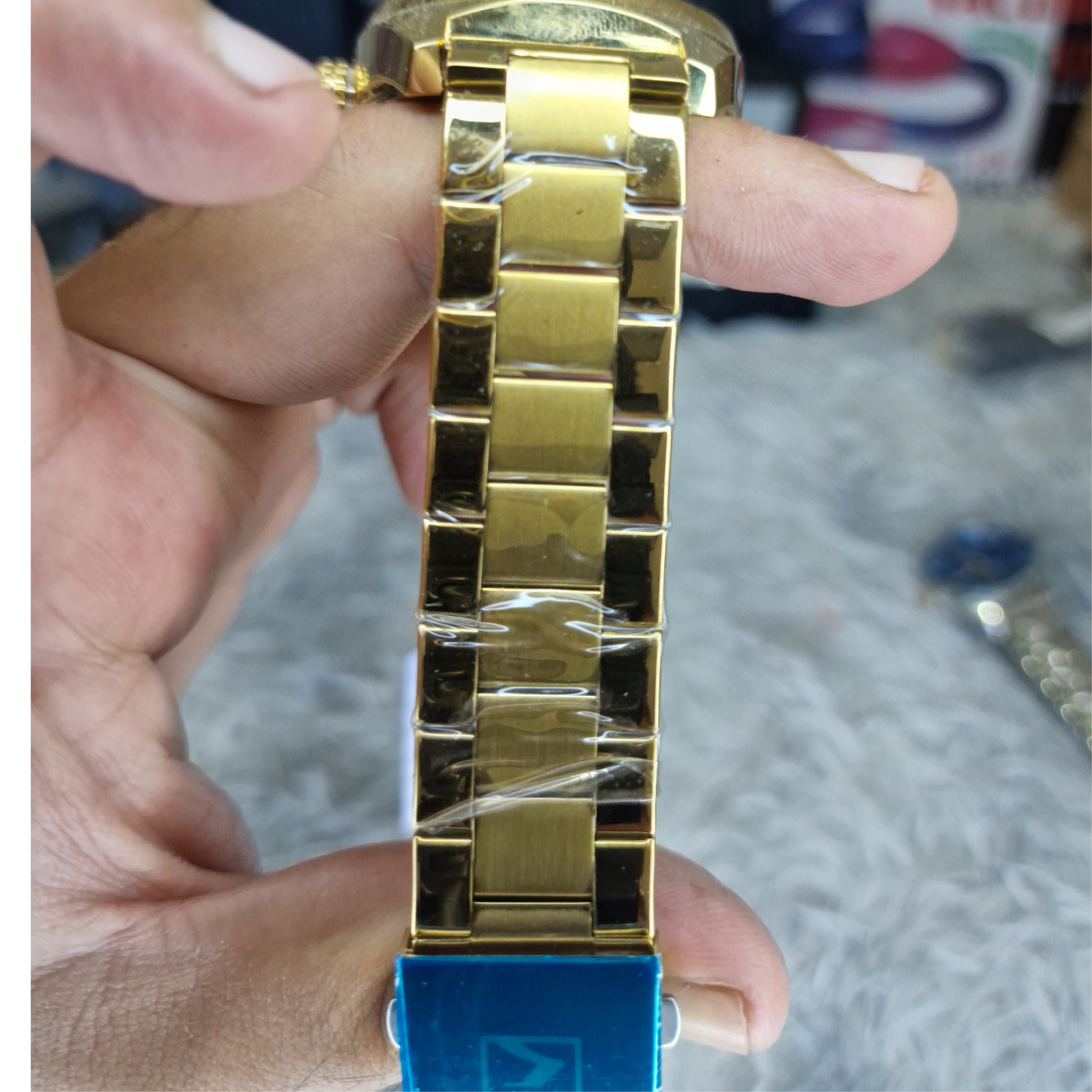 Luxury Golden Wrist Watch